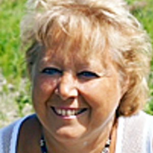 Medium danielle marchand